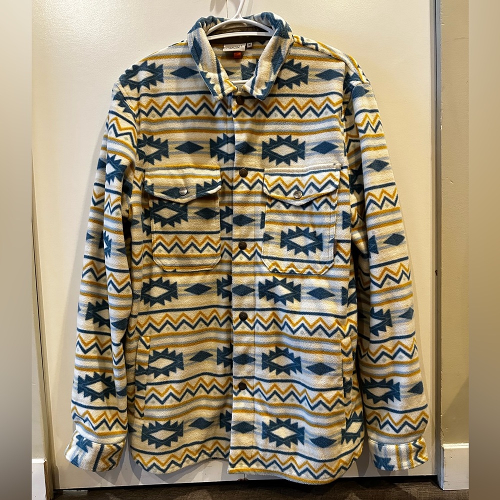 Like-New Passenger Button-Up Fleece